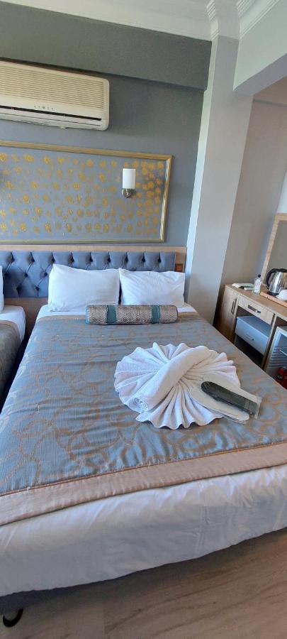 איסטמבול Paris Hotel Cafe Restaurant מראה חיצוני תמונה